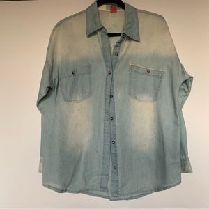 Women’s Chambray Button Down